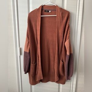 Urban Outfitters - BDG Colorblock Knit Cardigan